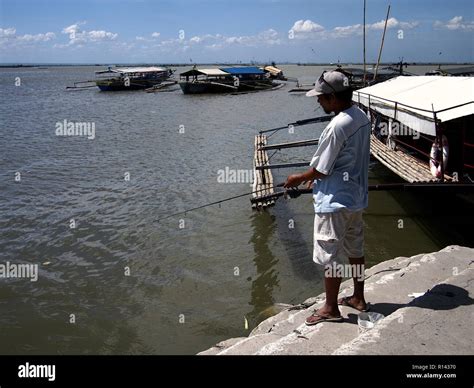 Rizal fishing .